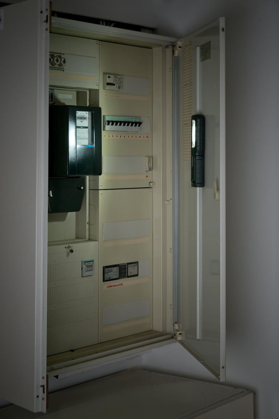 BRENNENSTUHL LED-Akkuhandleuchte HL 700 A – 700 lm, IP 54, 10 h Leuchtdauer