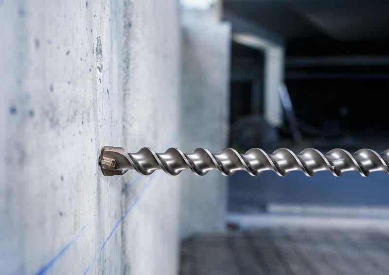 BOSCH Hammerbohrer Max-7 SDS-max Ø 18 mm, Arbeitslänge 1200 mm – 4 Schneiden für aggressiven Bohrfortschritt