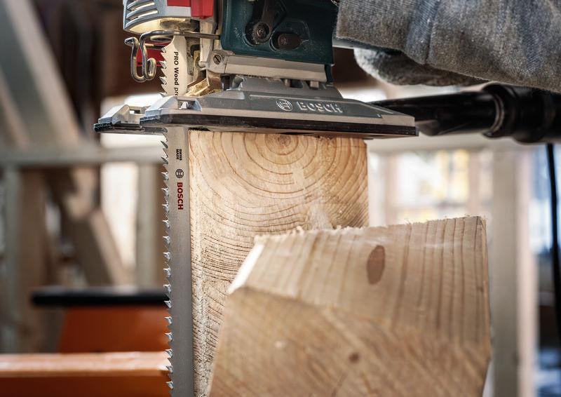 BOSCH Stichsägeblatt T 111 C HCS 100 mm 5 Stück für Holz und Kunststoff