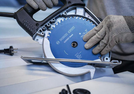 Bosch Kreissägeblatt Expert for Steel 230 mm, 48 Zähne, für Edelstahl, 25,4 mm Bohrung