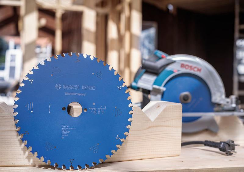 Bosch Kreissägeblatt EXPERT Wood AD 165 mm Z.32 WZ für präzise Holzschnitte