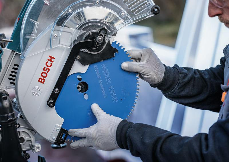 Bosch Kreissägeblatt Expert Wood AD 160 mm Z24 WZ – Hartmetall für Akkusägen