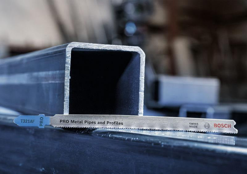 BOSCH Stichsägeblatt T 321 AF für schnelle Metallschnitte, 132 mm, BIM, 5 Stück pro Karte