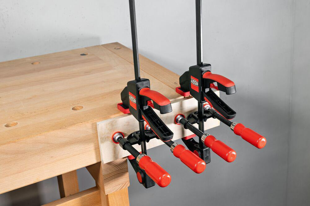 BESSEY Kantenzwinge KT mit 1 Spindel – Zusatzwerkzeug für Schraubzwingen bis 13 mm Schienendicke