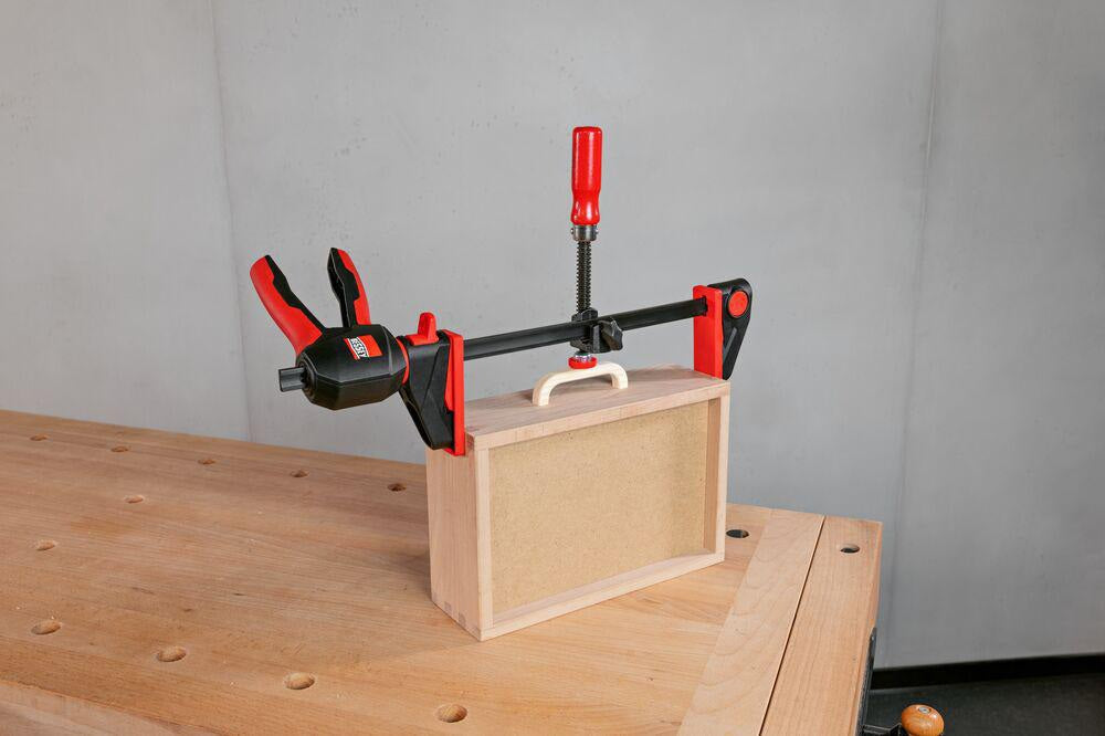 BESSEY Kantenzwinge KT mit 1 Spindel – Zusatzwerkzeug für Schraubzwingen bis 13 mm Schienendicke