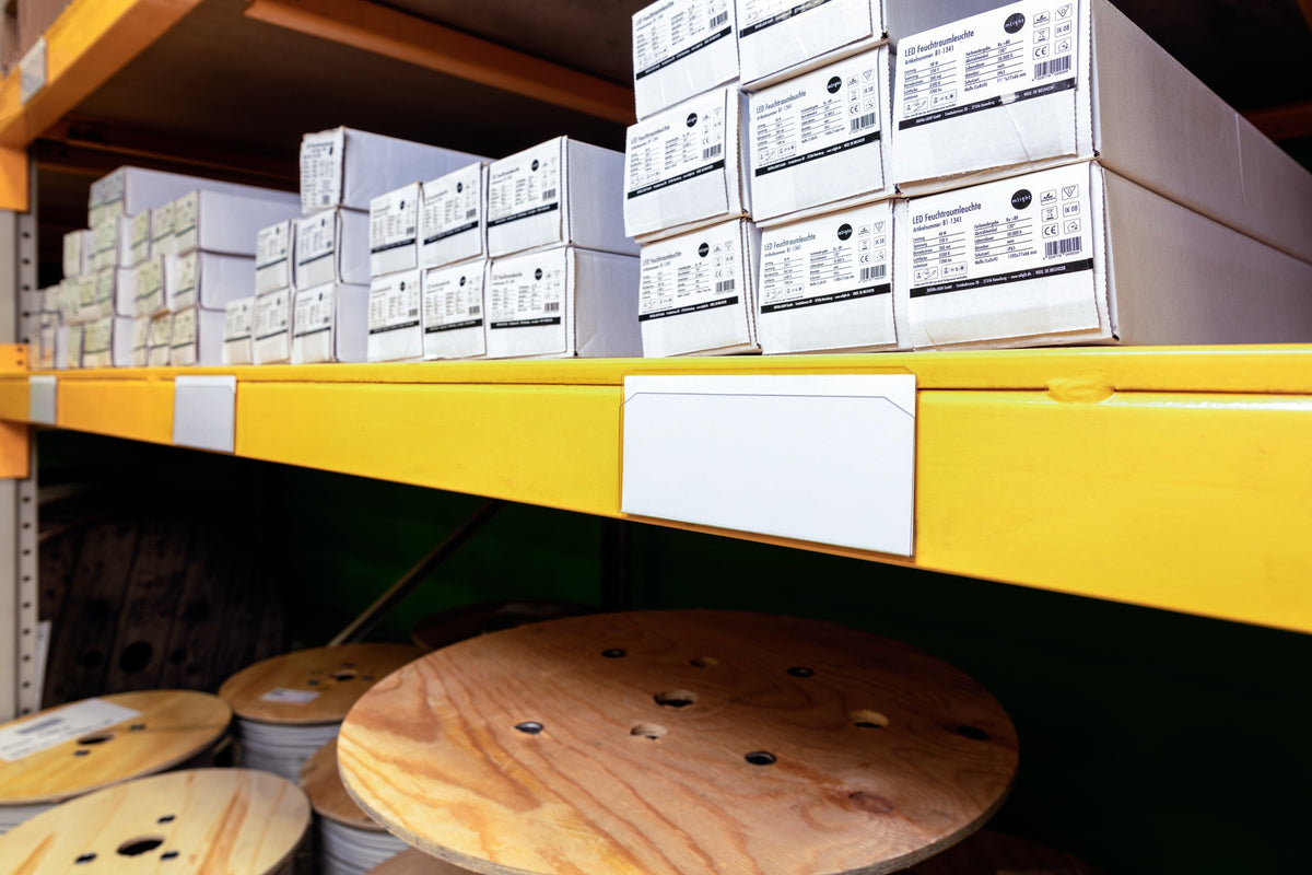 DURABLE Etikettentasche 100 x 38 mm selbstklebend transparent – scannertauglich & dokumentenecht