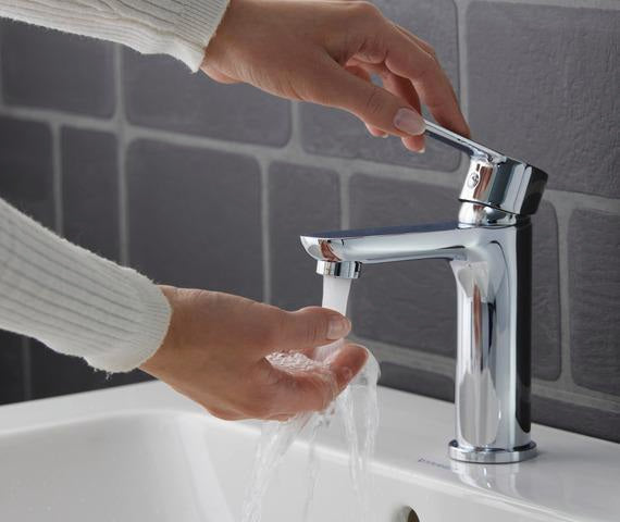 DURAVIT A.1 Einhebel-Waschtischmischer mit Zugstange, Chrom – 95 mm Ausladung, Keramikmischsystem