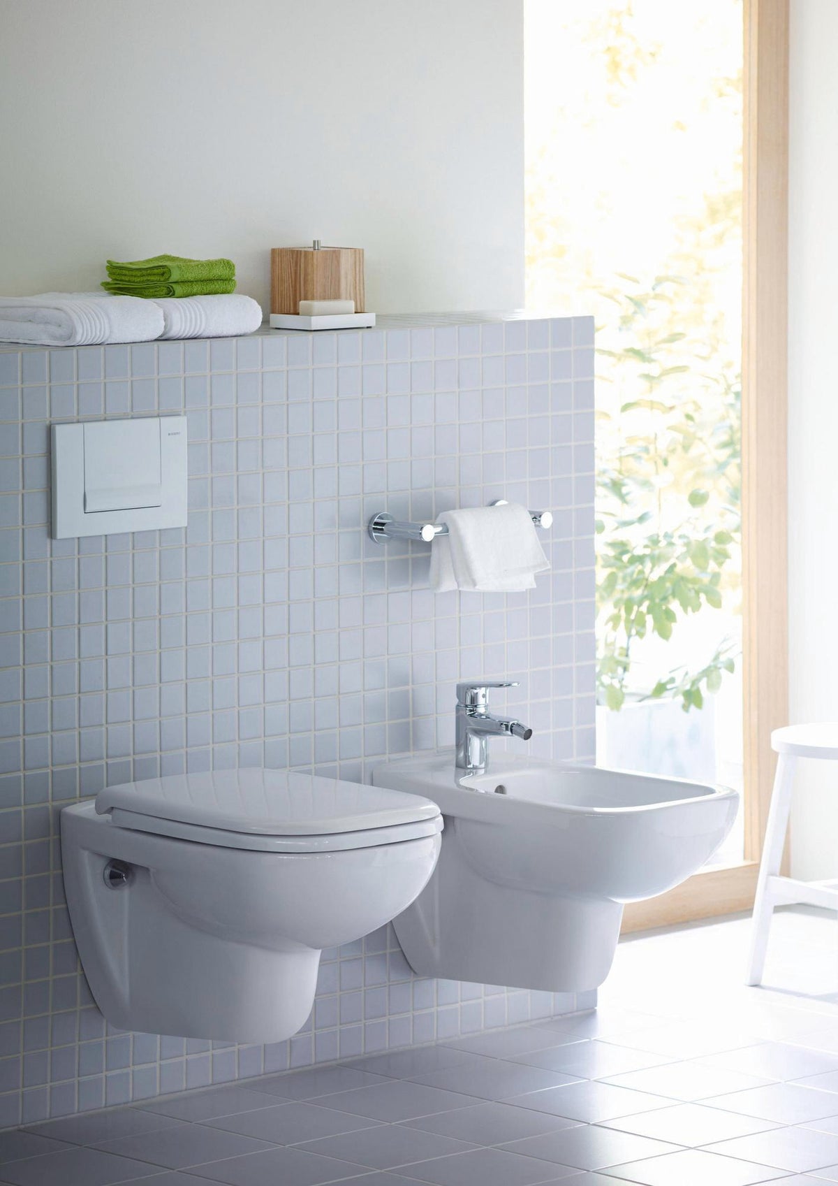 Duravit Wand-Bidet D-Code 545 mm mit Überlauf, Hahnlochbank und 1 Hahnloch, weiß