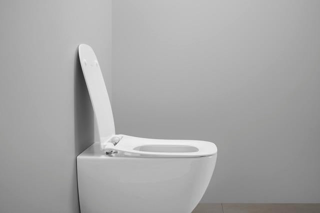 Duravit Univavo WC-Sitz eckig tief 434mm mit Absenkautomatik, abnehmbar, Edelstahl Scharniere, Weiß