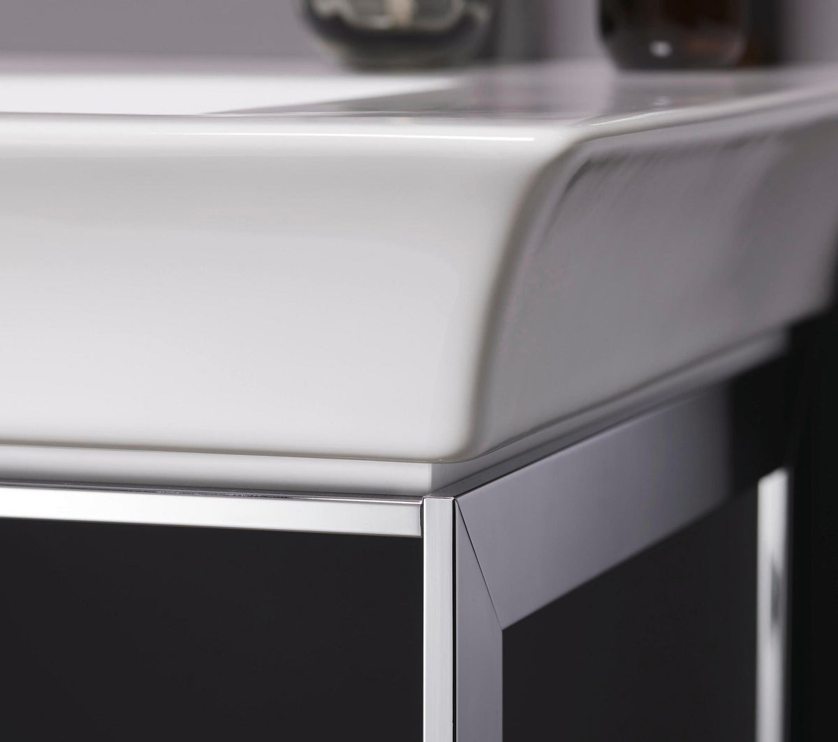 DURAVIT White Tulip Metallkonsole 684 mm – Design von Philippe Starck mit Höhenausgleich