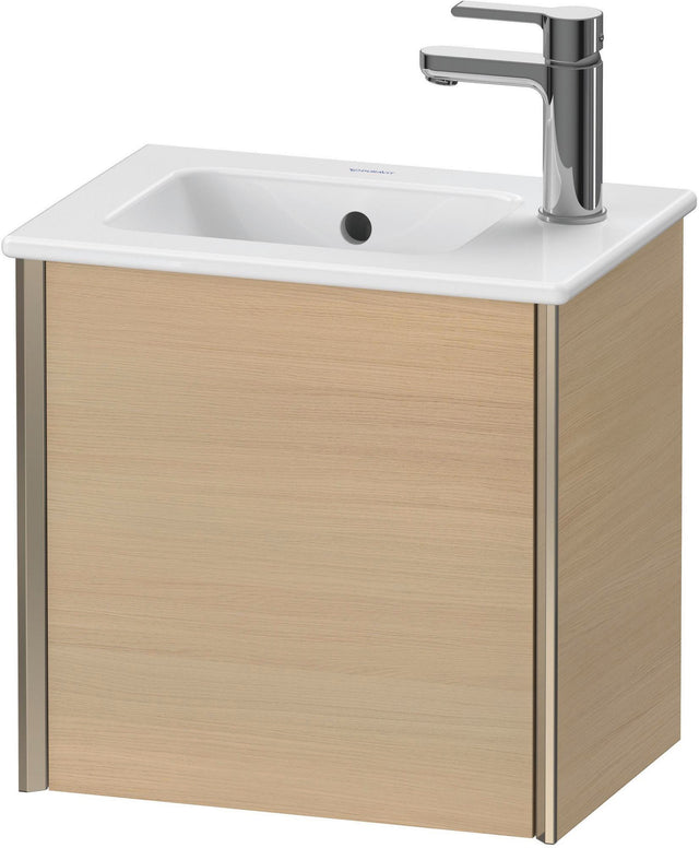 DURAVIT XViu Waschtischunterbau wandhängend 410 mm Eiche rechts – 1 Tür mit Tip-On-Technik