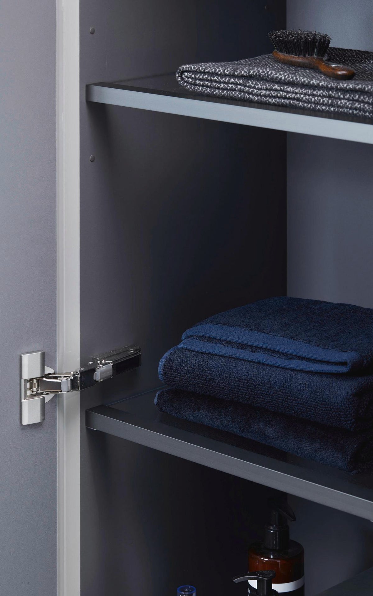 DURAVIT White Tulip Halbhochschrank 400 mm, Tür links, Nussbaum/Taupe, Soft-Close