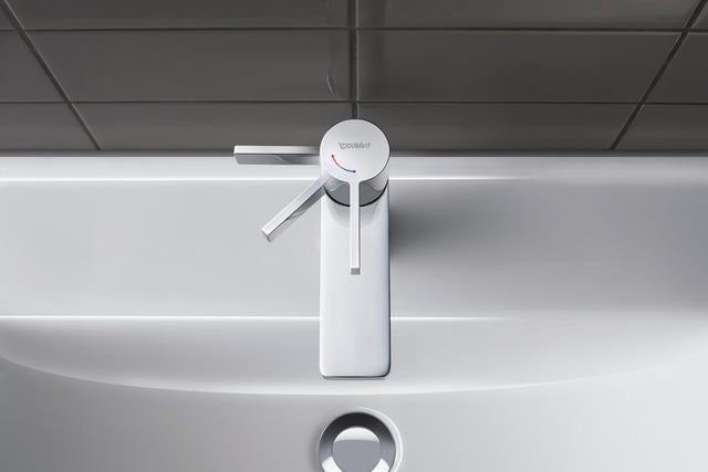 Duravit D-Neo Einhebel-Waschtischmischer mit FreshStart, Zugstange & Chrom – 109 mm Ausladung