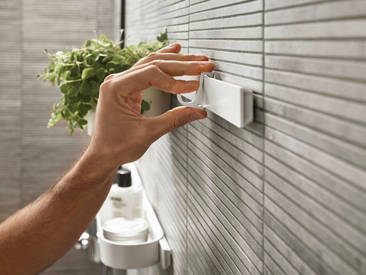 HANSGROHE WallStoris Handtuchhaken 2er-Set mattschwarz, zum Klicken auf Wandleiste