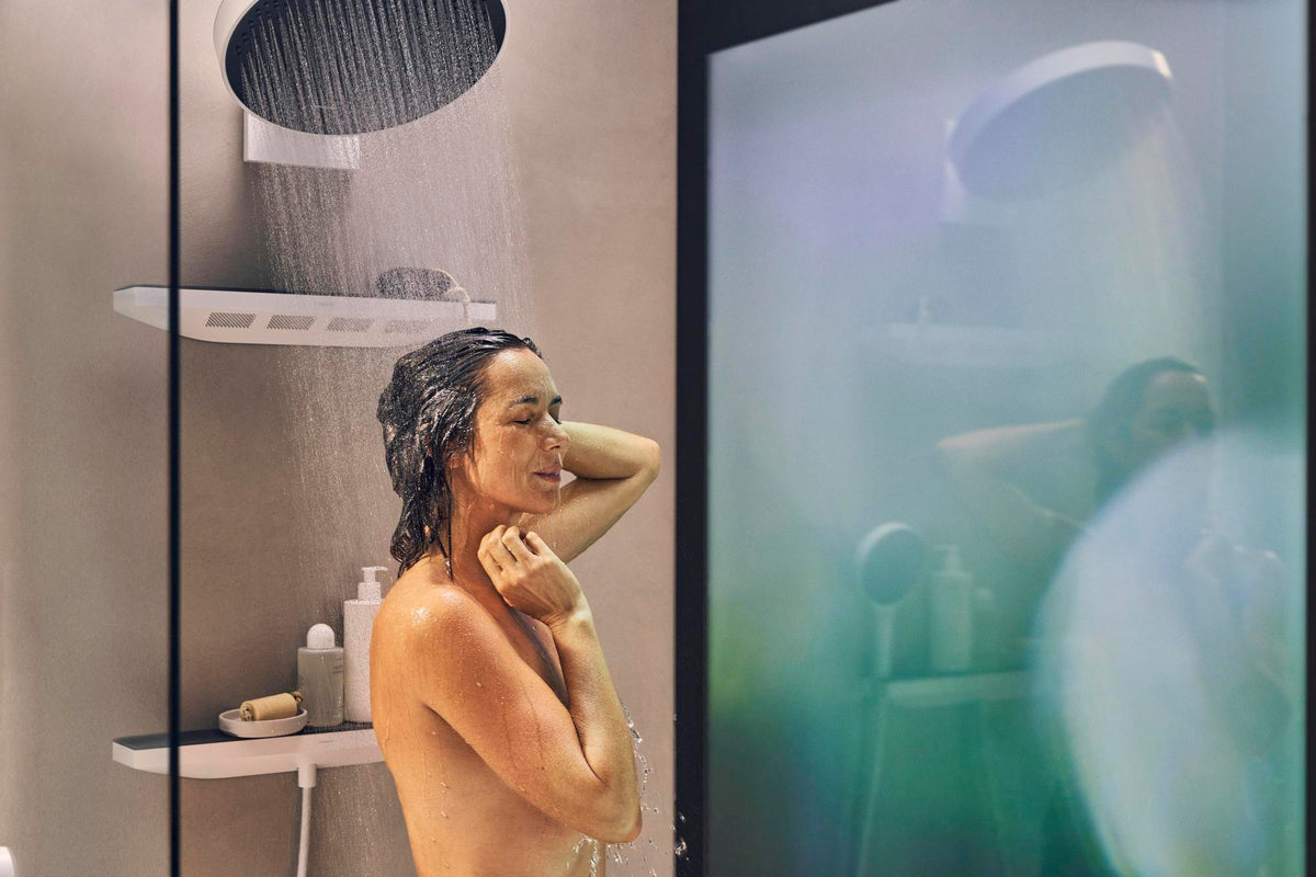 HANSGROHE HG Handbrause Rainfinity 130 3jet Chrom – 3 Strahlarten, QuickClean, Select-Taste