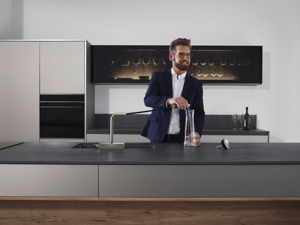 HANSGROHE Aquno Select M81 Spültischmischer 250 mit Ausziehauslauf 2jet Chrom