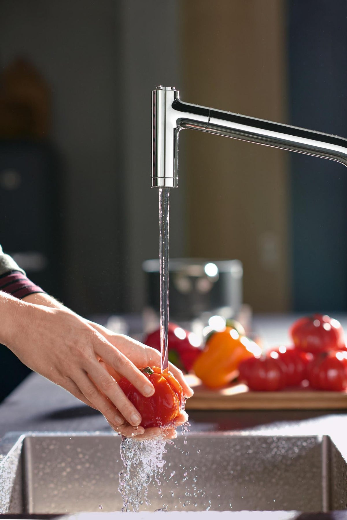 HANSGROHE Metris M71 Einhebel-Küchenmischer 320 mit sBox und Ausziehbrause, Chrom