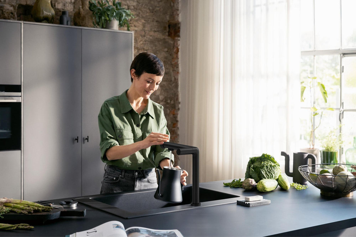 HANSGROHE SodaSystem 240 Aqittura M91 Starter Set – gefiltertes, gekühltes & sprudelndes Wasser direkt am Hahn