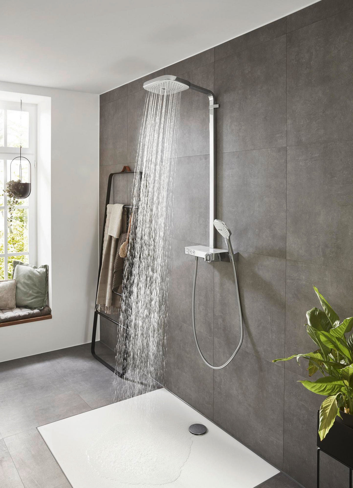 HANSGROHE Showerpipe RAINDANCE SELECT E 300 3jet ST DN 15 chrom – Duschsystem mit Thermostat ShowerTablet Select 300