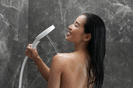 HANSGROHE HG Handbrause Rainfinity 130 3jet Chrom – 3 Strahlarten, QuickClean, Select-Taste