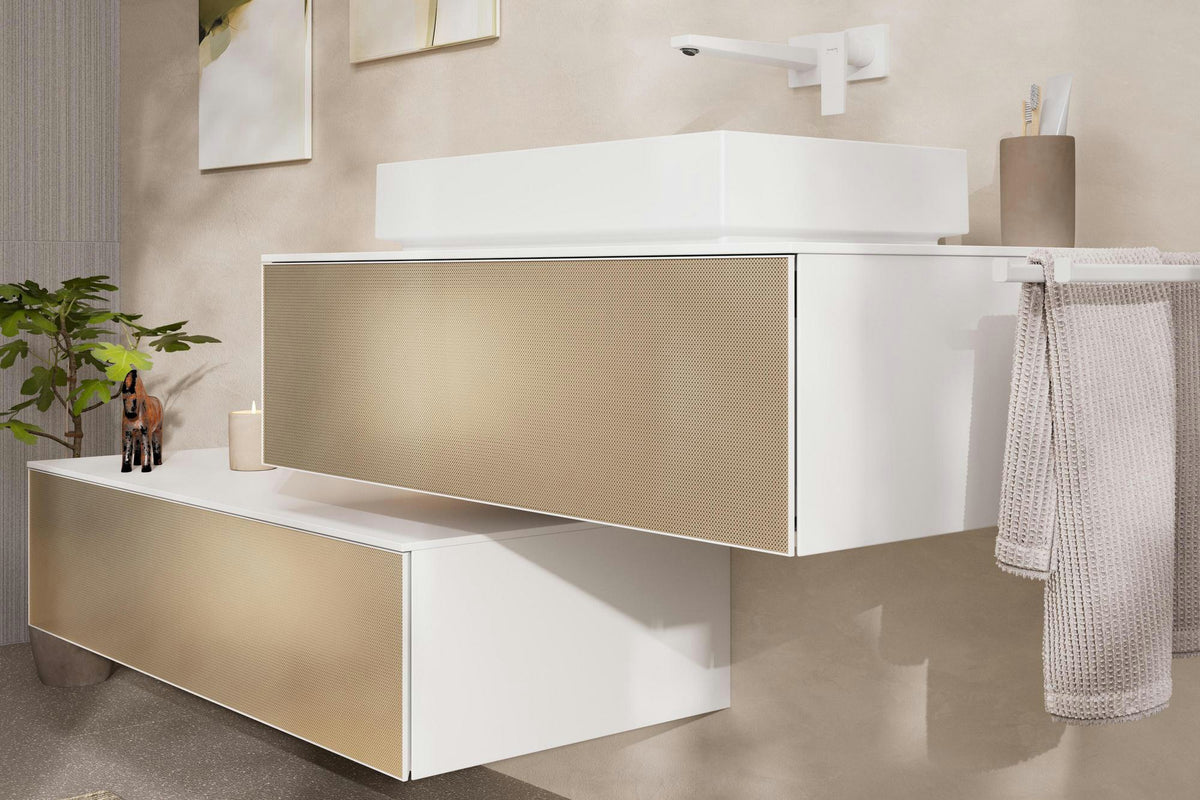 HANSGROHE Sideboard Xevolos E – 1180 mm, mattweiß, mit Keramikfront & PushOpen