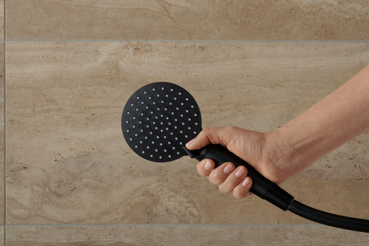 HANSGROHE Showerpipe Vernis Blend 240 mit Thermostat mattschwarz – Duschsystem mit Kopf- und Handbrause