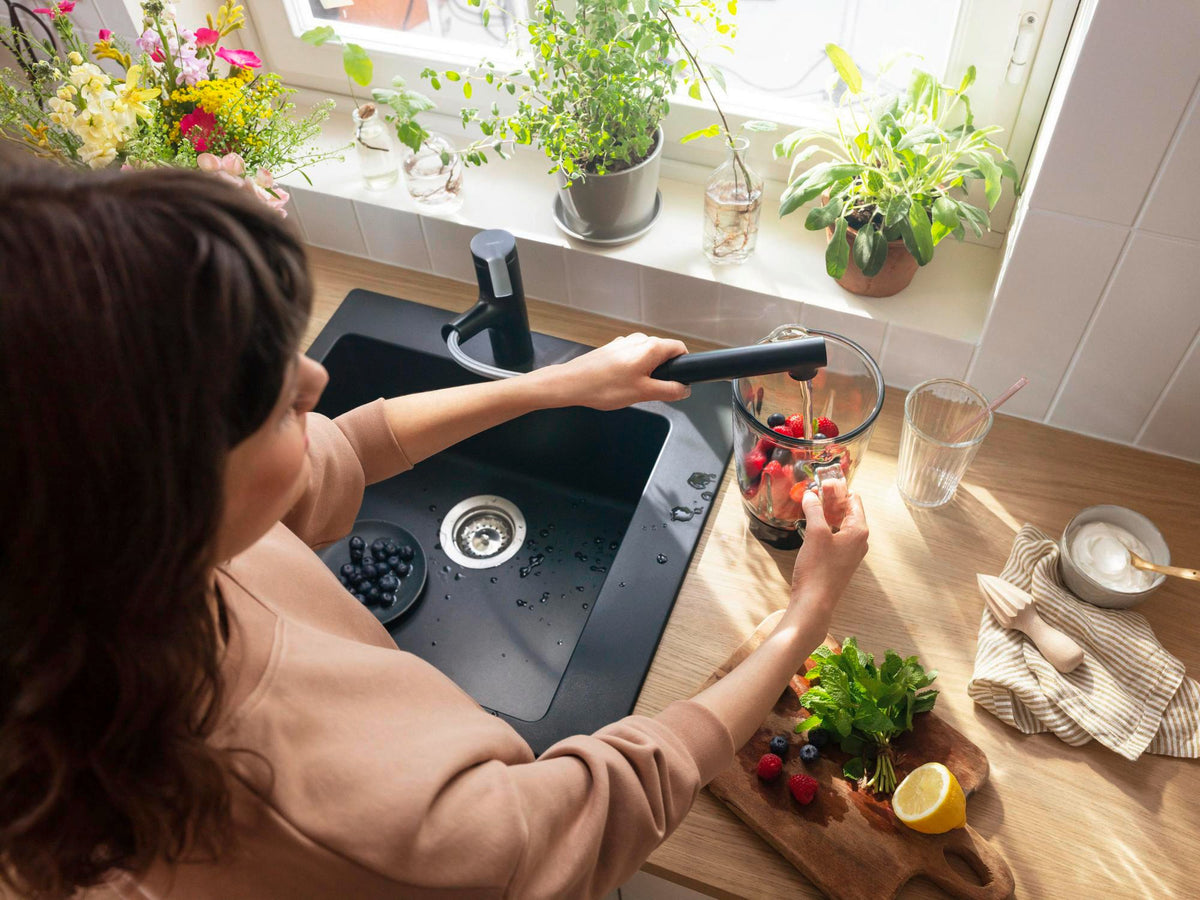 HANSGROHE Zesis M33 ComfortZone 150 Einhebel-Küchenmischer mit Ausziehbrause, 2 Strahlarten, Chrom