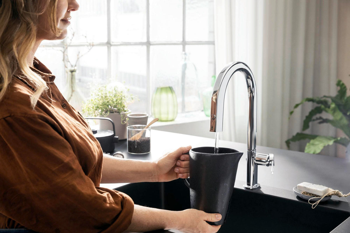 HANSGROHE Aqittura M91 Filtersystem 210 – Ausziehschlauch, 1 Jet, Starter Set, Chrom