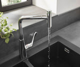 HANSGROHE Metris Select 320 Küchenmischer mit Ausziehauslauf, Select-Knopf und ComfortZone