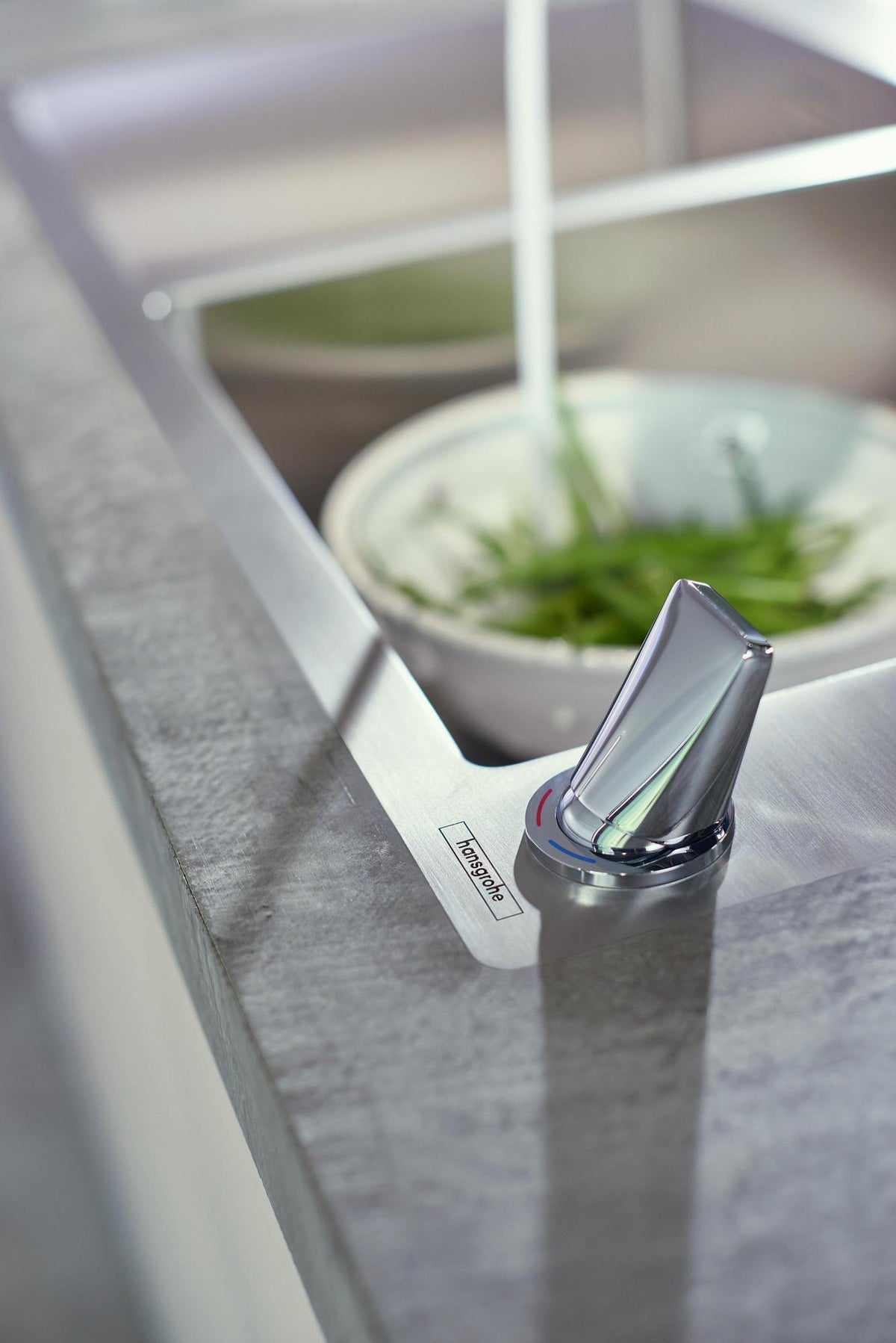 HANSGROHE Metris Select M71 Spültisch-Einhandmischer mit Ausziehbrause, Select-Technologie und ComfortZone 200 – Chrom