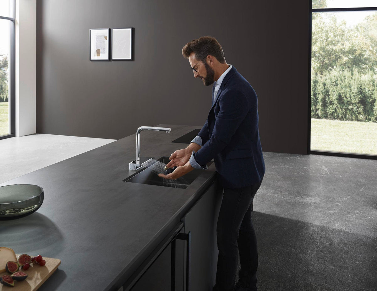 HANSGROHE Aquno Select M81 Spültischmischer 250 mit Ausziehauslauf 2jet sBox Chrom