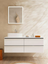 HANSGROHE Xelu Q Konsole 1360 mm weiß hochglanz mit Ausschnitt links und Hahnloch