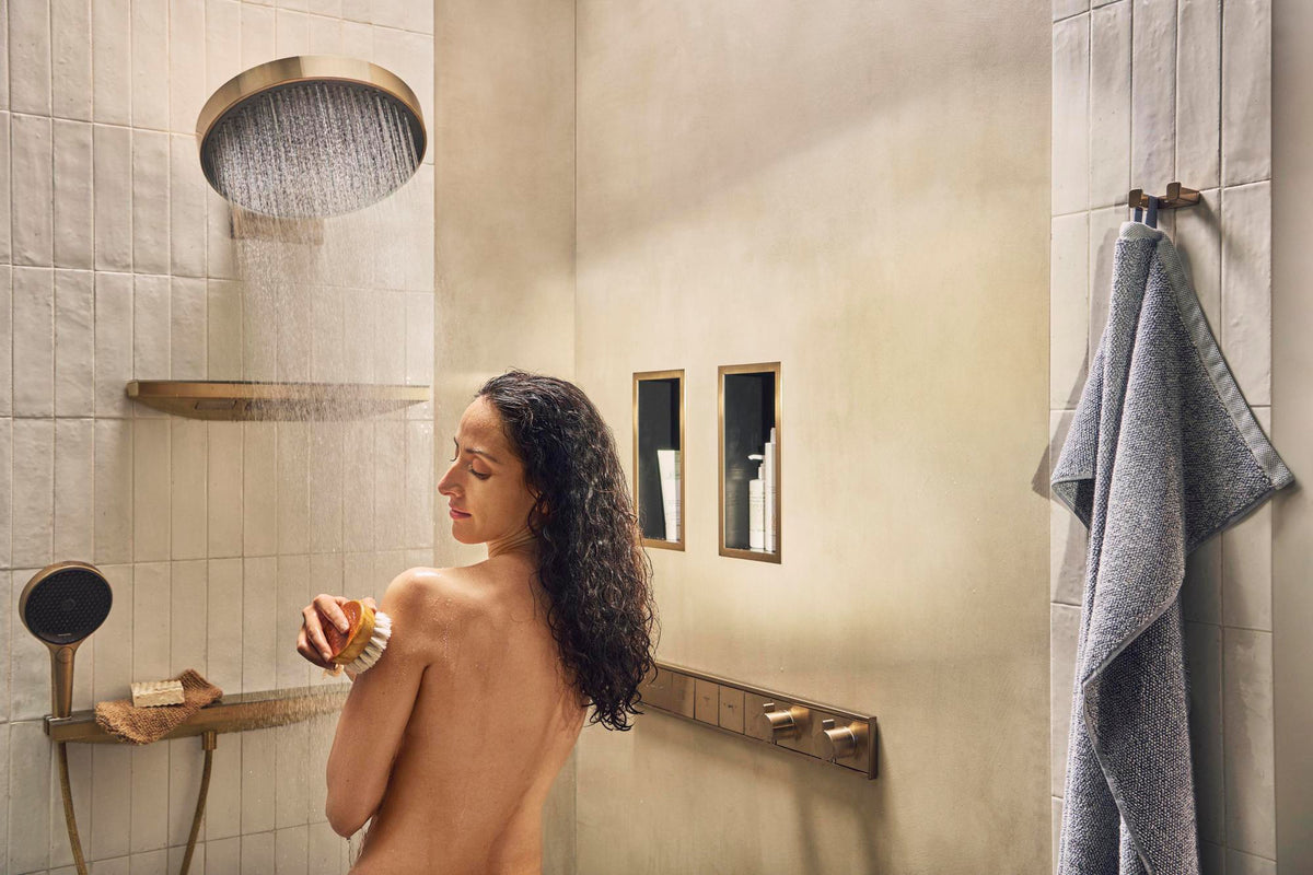 HANSGROHE HG Handbrause Rainfinity 130 3jet Chrom – 3 Strahlarten, QuickClean, Select-Taste