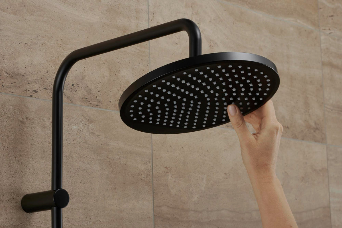 HANSGROHE Showerpipe Vernis Blend 240 mattschwarz mit Wannenthermostat