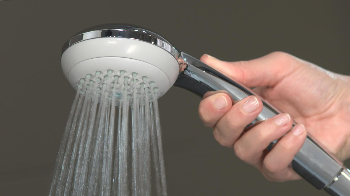 HANSGROHE Crometta 85 Handbrause mit Normalstrahl und QuickClean in Chrom