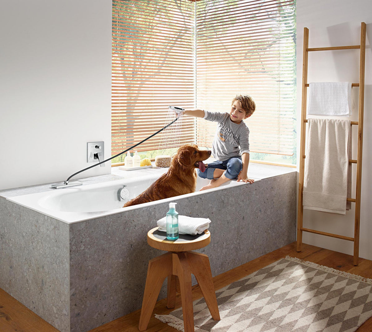 HANSGROHE sBox square Fertigmontageset – Wannenrandset mit Schlauchbox in Chrom