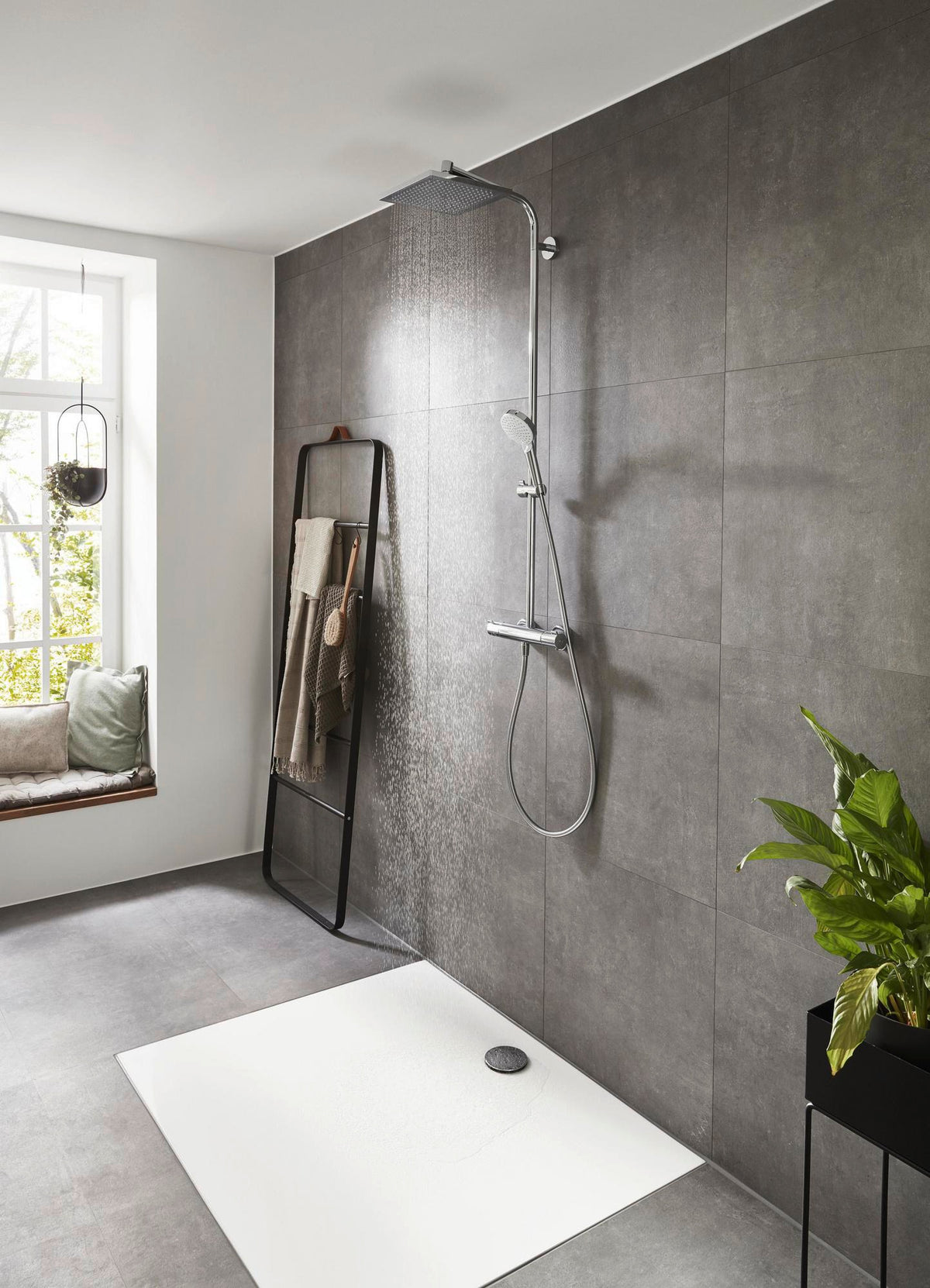 HANSGROHE Showerpipe CROMETTA E 240 Chrom mit Thermostat Ecostat 1001 CL – Duschsystem
