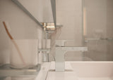 HANSGROHE AddStoris Lotionspender Wandmontage Chrom – 200 ml Flüssigseife, Mattglas