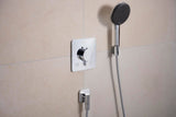 HANSGROHE Wandanschluss FixFit Fine Q mit Rückflussverhinderer – schwarz, 1/2 Zoll, 65 mm Rosette