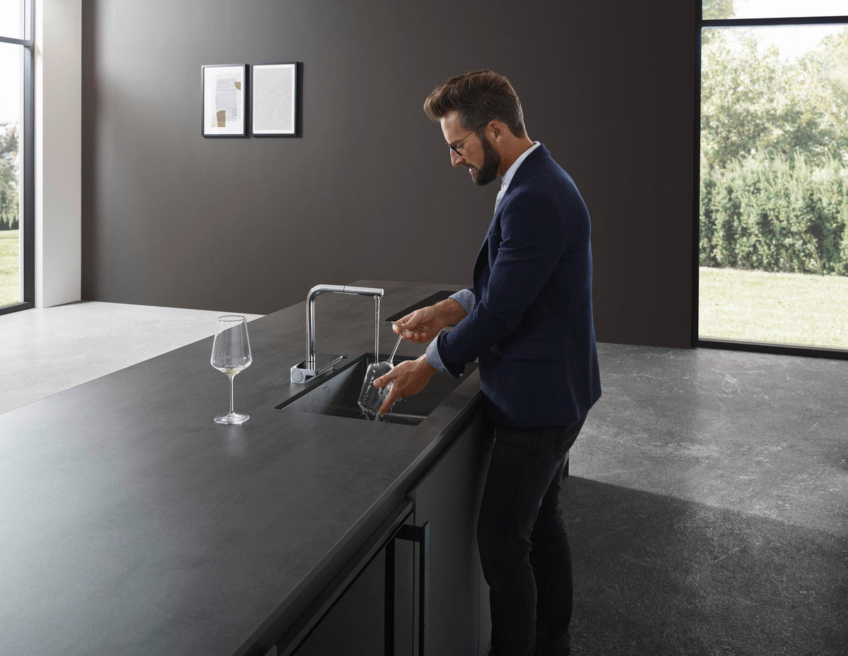 HANSGROHE Aquno Select M81 Spültischmischer 250 mit Ausziehauslauf 2jet sBox Chrom