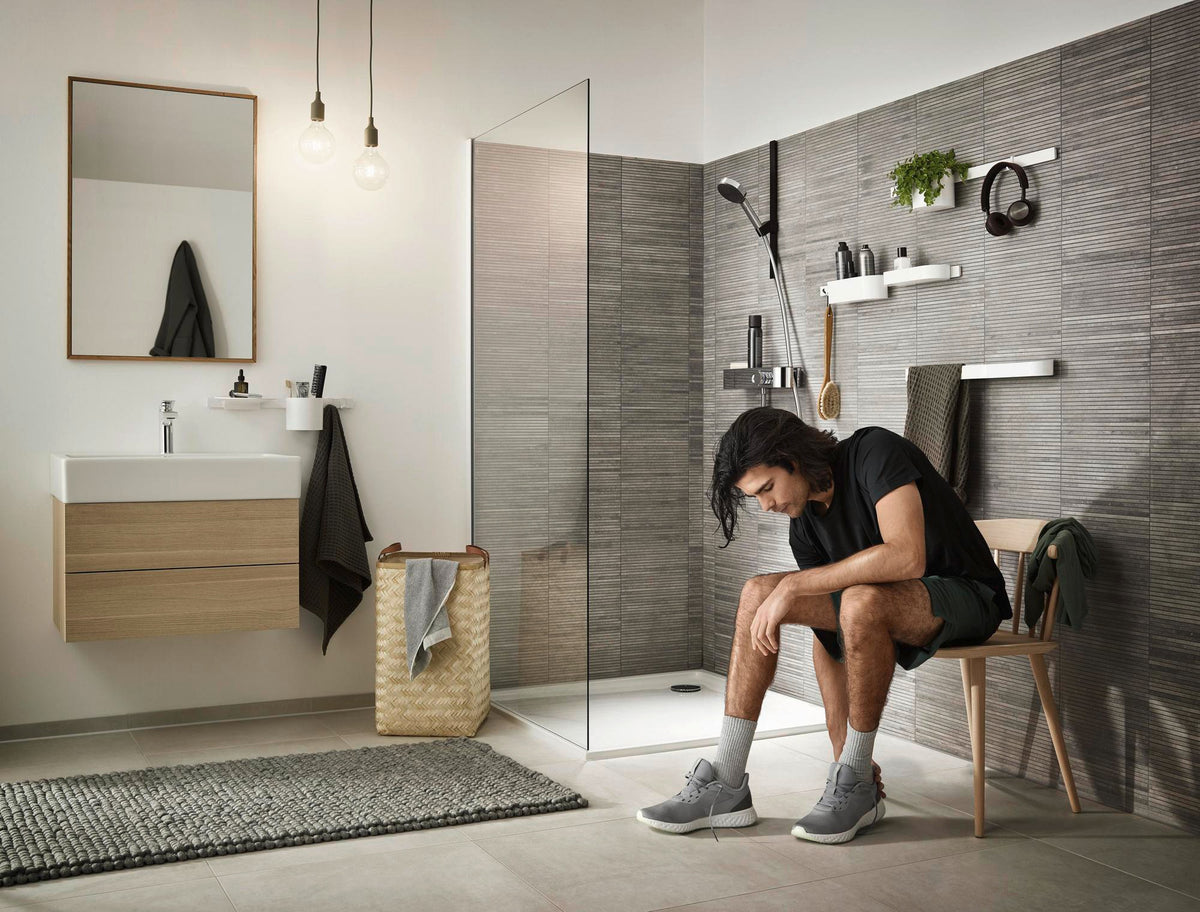 Hansgrohe WallStoris Wandleiste 700 mm mattschwarz – Flexibel kleben oder bohren