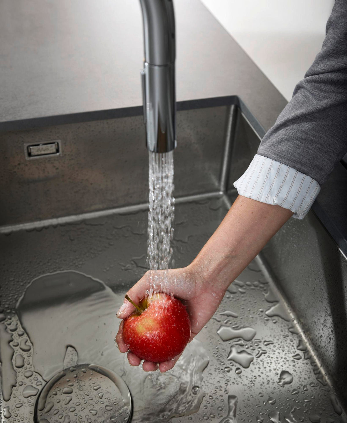 Hansgrohe HG Spültischmischer 170 Aquno Select M81 mit Ausziehbrause 3jet Chrom