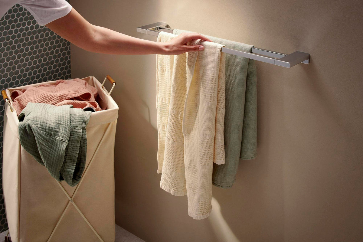 Hansgrohe AddStoris Doppelbadetuchhalter 648 mm Chrom – Wandmontage, Metall, verdeckte Befestigung