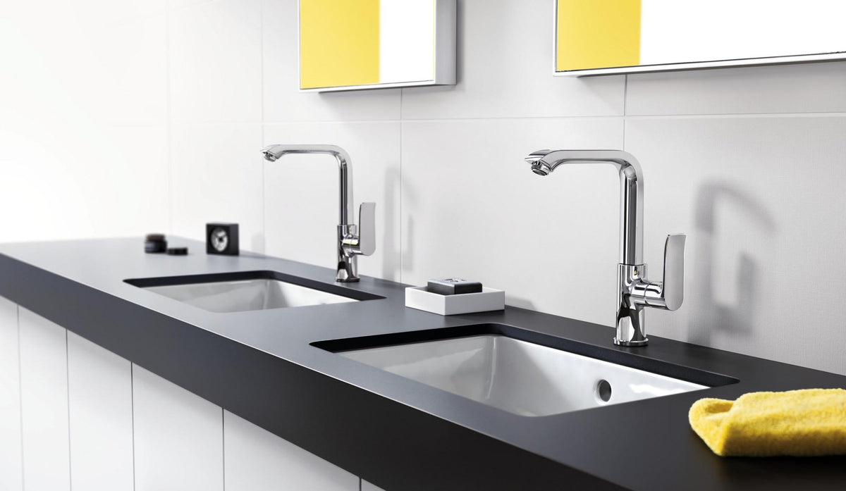 HANSGROHE Metris Einhebel-Waschtischmischer 230 DN 15 mit Schwenkauslauf, chrom