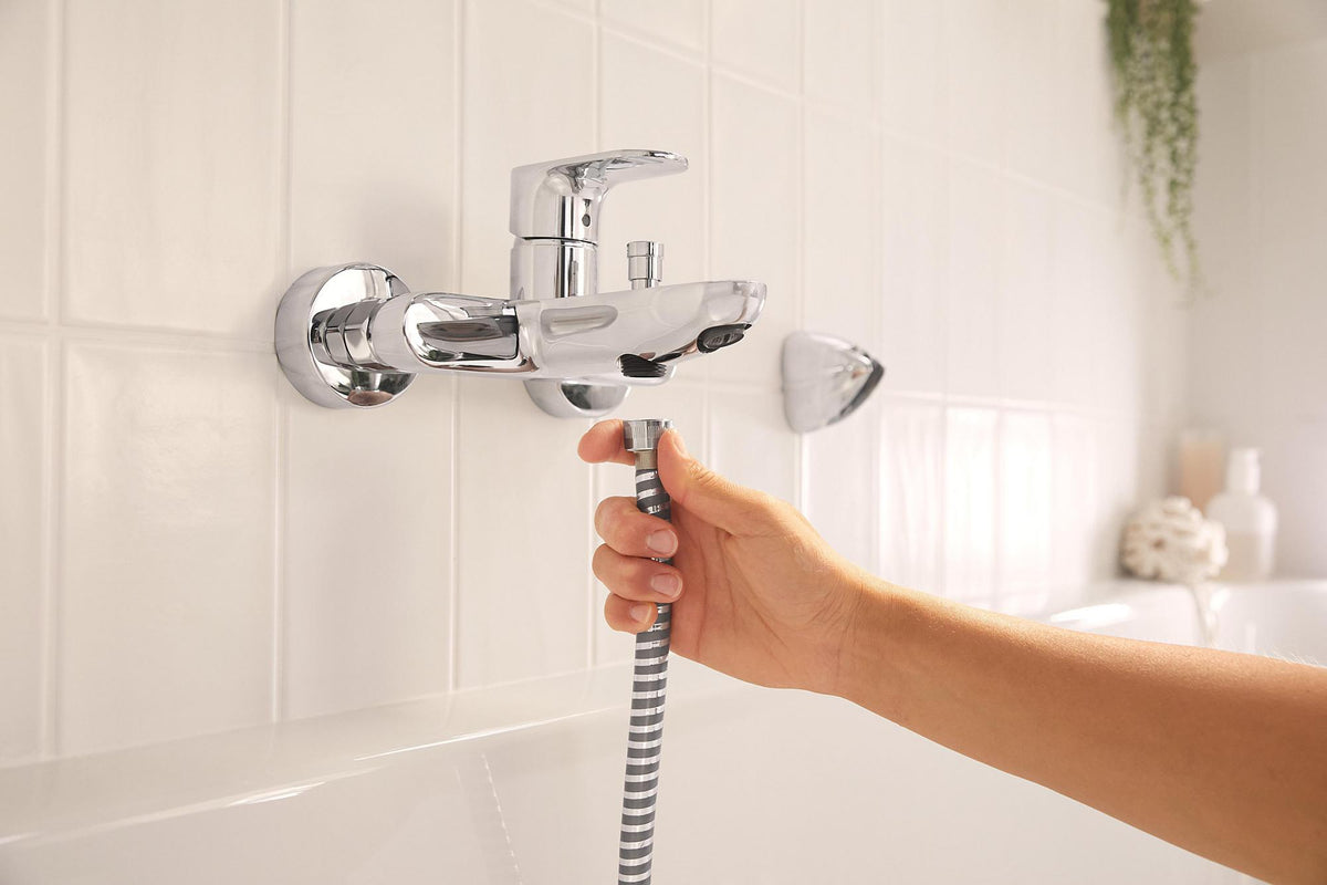 HANSGROHE Rebris S Einhebel-Wannenmischer Aufputz Chrom – Wandmontage, 2 Verbraucher, Temperaturbegrenzung