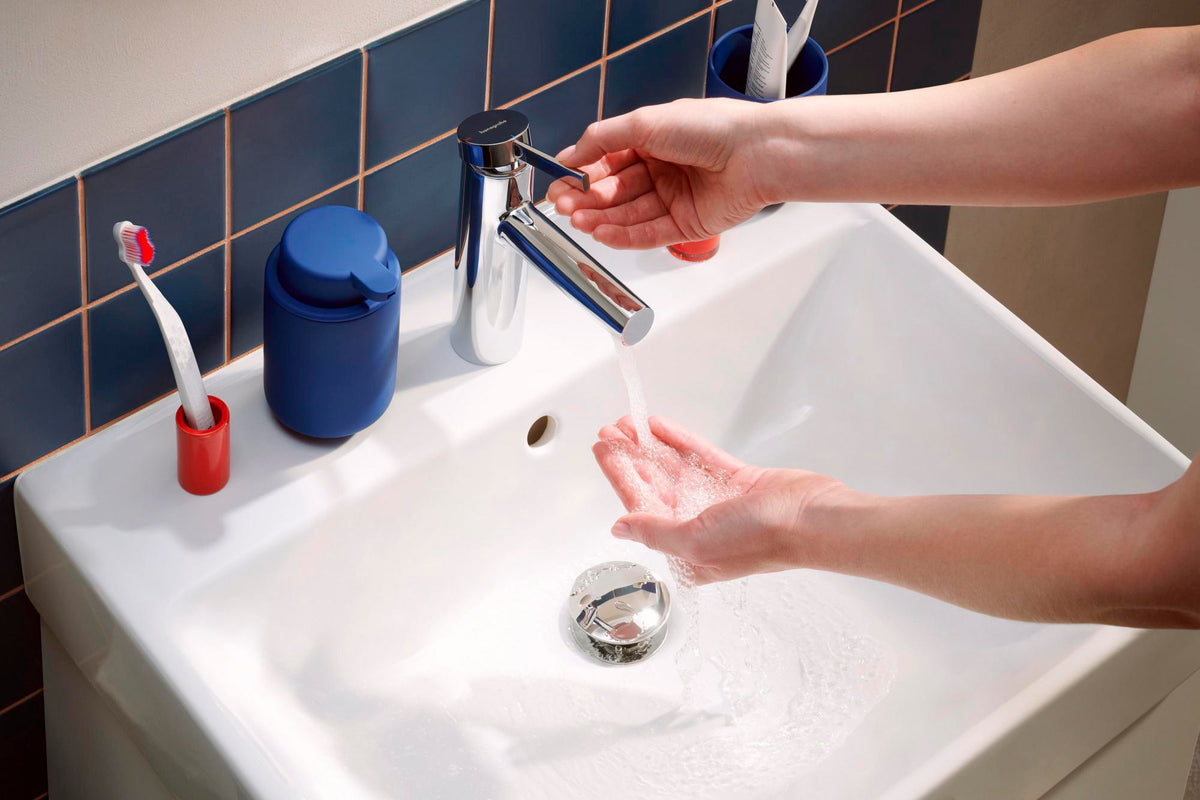 HANSGROHE Zesis S 100 Waschtisch-Einhebelmischer mit Zugstangen-Ablaufgarnitur mattschwarz – ComfortZone 100, CoolStart