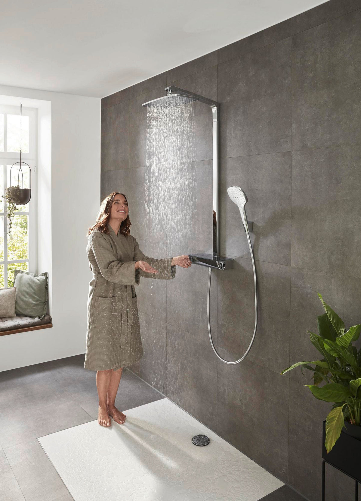 HANSGROHE Showerpipe RAINDANCE SELECT E 360 mit Thermostat und EcoSmart – Chrom