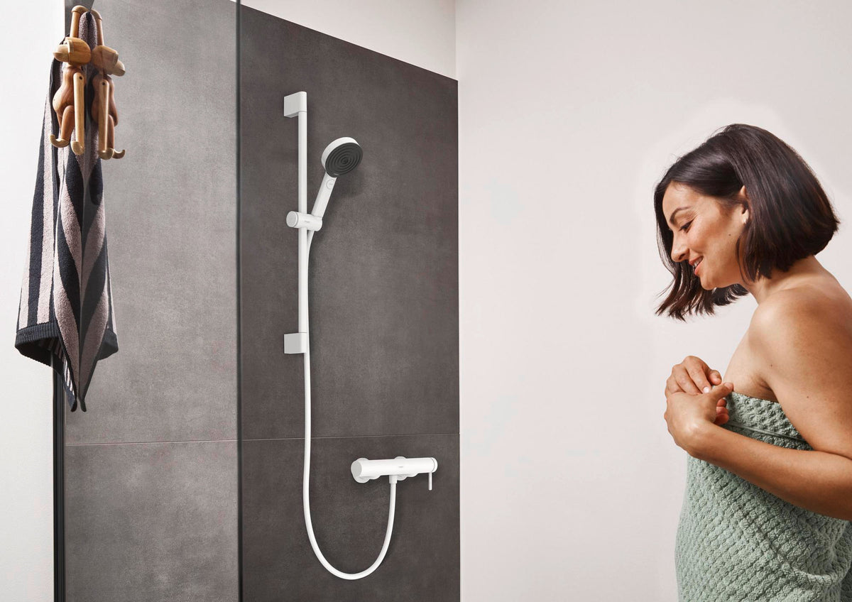 HANSGROHE HG Handbrause Rainfinity 130 3jet Chrom – 3 Strahlarten, QuickClean, Select-Taste