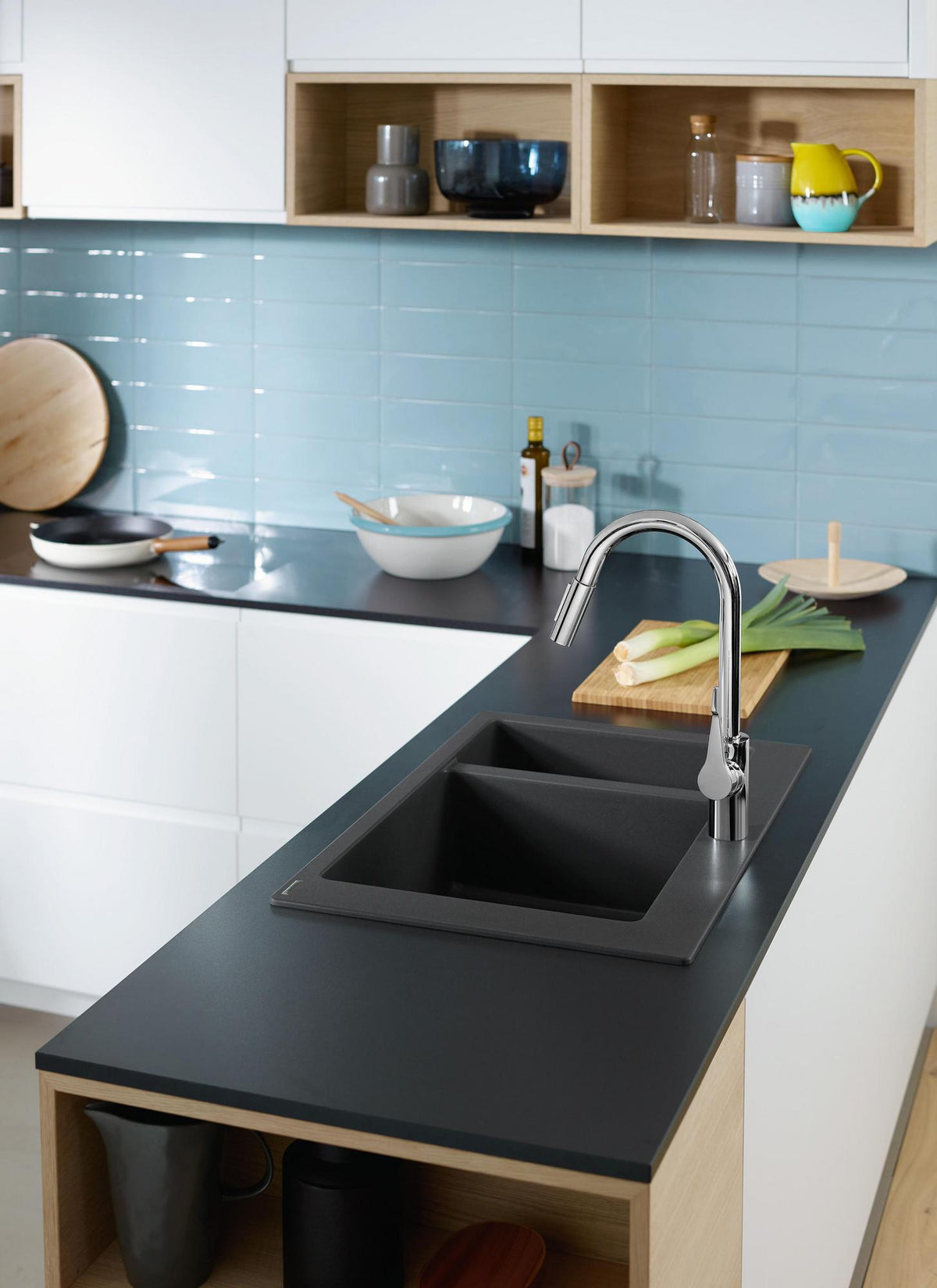HANSGROHE Einbauspüle S51 180/450 SilicaTec Graphitschwarz mit 2 Becken