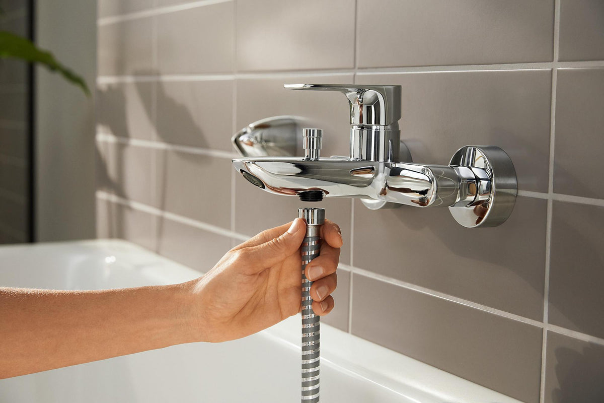 HANSGROHE Rebris E Einhebel-Wannenmischer Aufputz Chrom – Wandmontage, Temperaturbegrenzung
